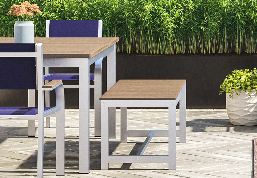 Outdoor restaurant online tables